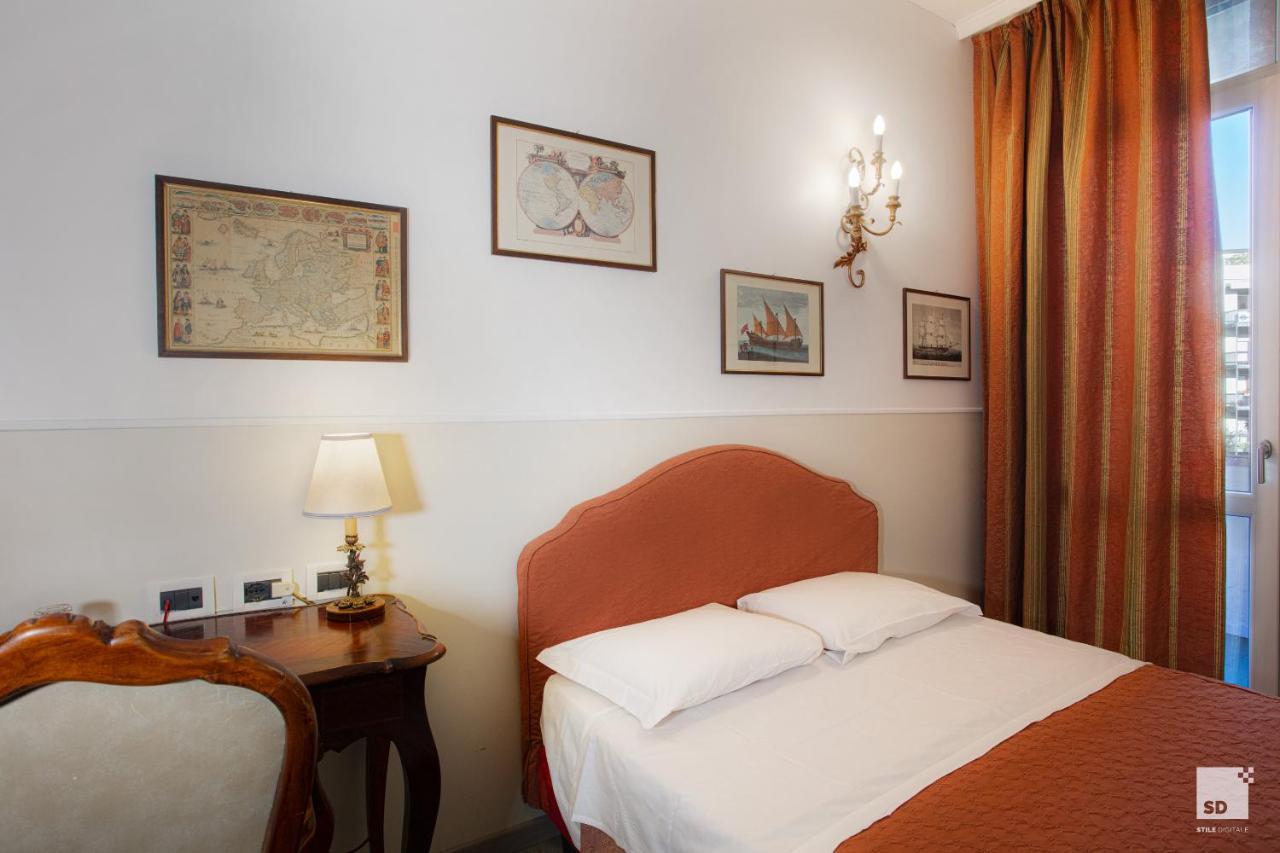 Admiral Hotel Milano Exterior foto